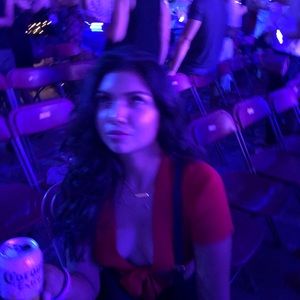 Meet your Posher, Sabrina